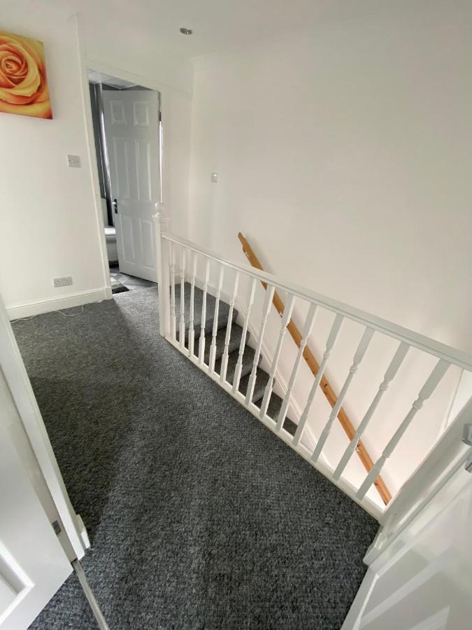Pure Apartments Fife - Dunfermline West Oakley  Εξωτερικό φωτογραφία